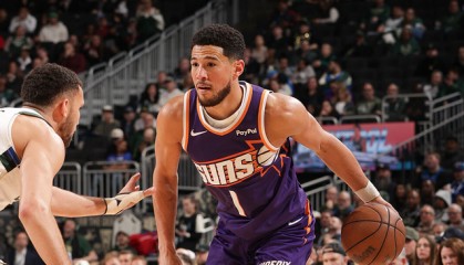 开云官方直播-布克27+7字母哥22+6 太阳力克雄鹿三连胜|吉安尼斯·安特托孔波|北京|扬尼斯-阿德托昆博|菲尼克斯太阳队|密尔沃基雄鹿队_新浪体育_新浪新闻